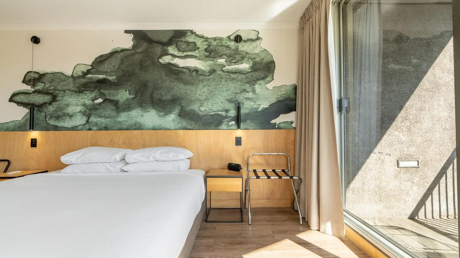 Quirky Cbd Studio With Pool Sauna And Balcony Brisbane Apartament